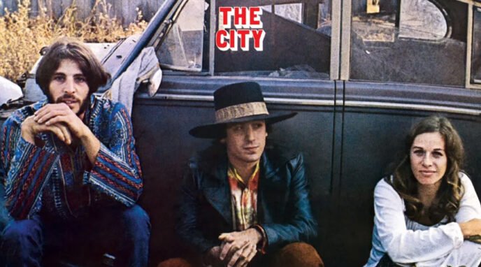 Carole King's ex-husband Charles Larkey plays bass.