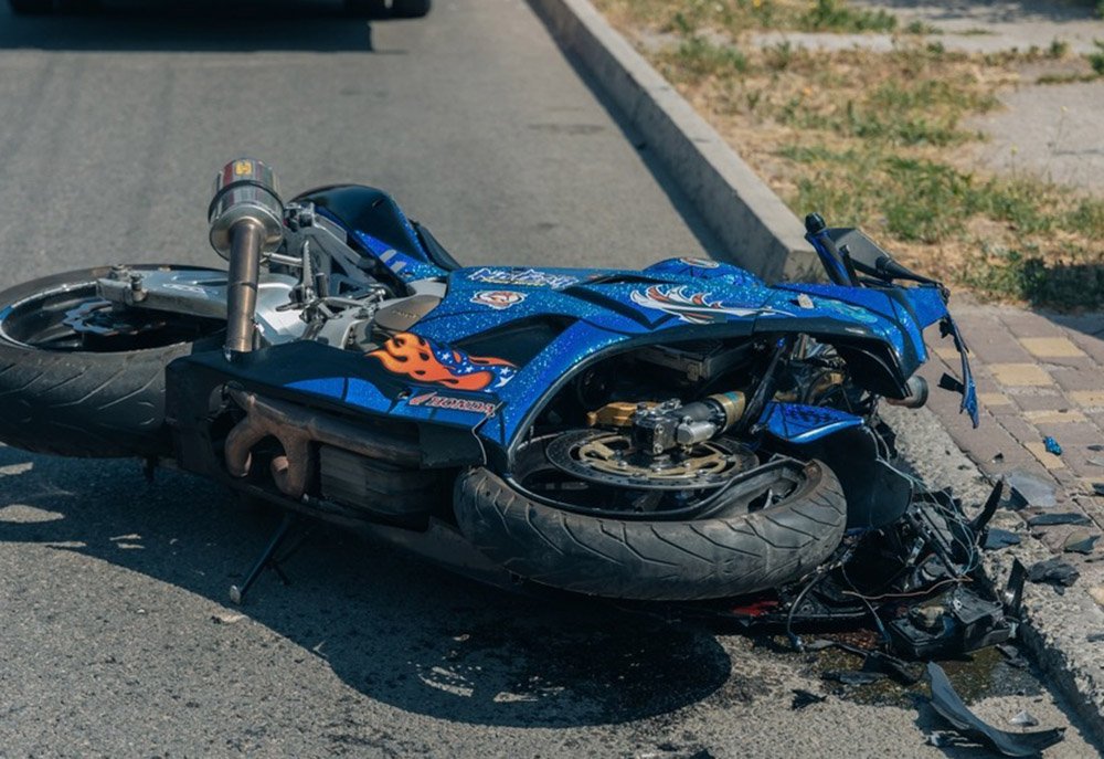 navigating legal insurance issues following motorcycle crash