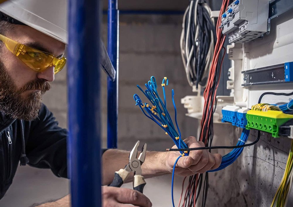 power safely comprehensive electrical installation maintenance