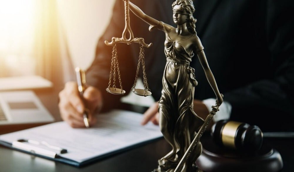 secret winning criminal case choose best advocate 2