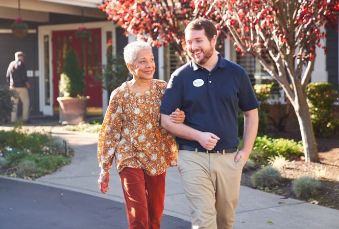 Your Ultimate Guide to a Smooth Transition to Senior Housing