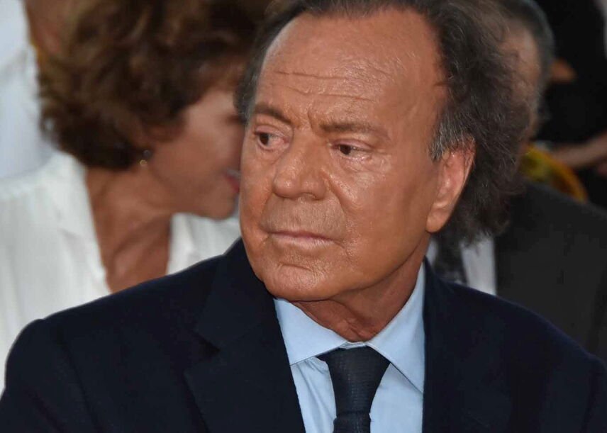 151 julio iglesias puga 477 0 i5917