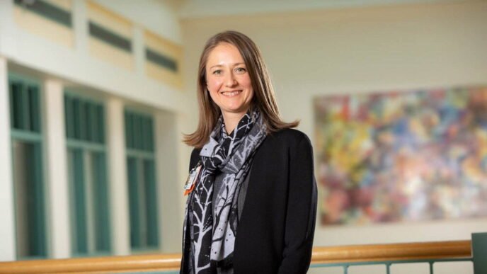 18 dennis christopher 26 0 i5993