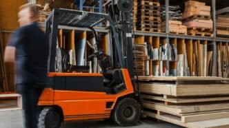 designing efficient warehouse layouts for